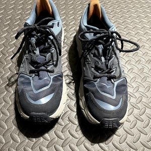 Hoka One One M Anacapa Low GTX